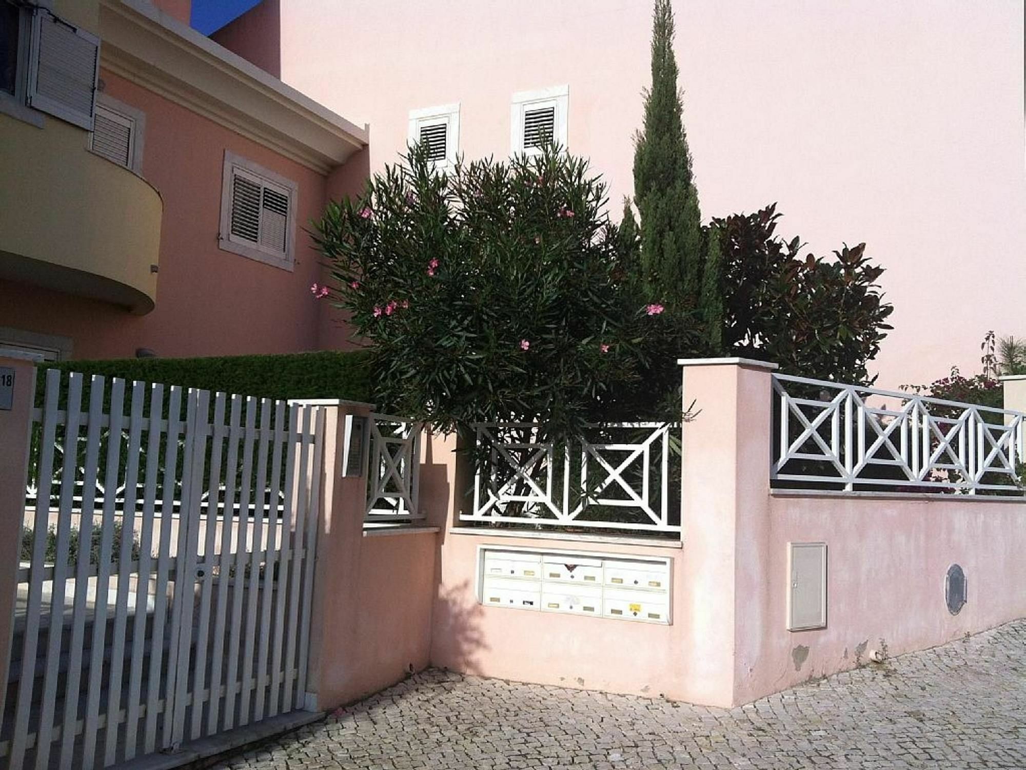 Apartment With 2 Bedrooms In Cascais, With Private Pool, Furnished Gar Экстерьер фото